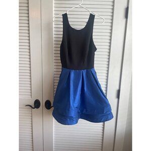 Teeze Me Black & Blue Fit and Flare Party Dress Size 9 NWT Cocktail Prom